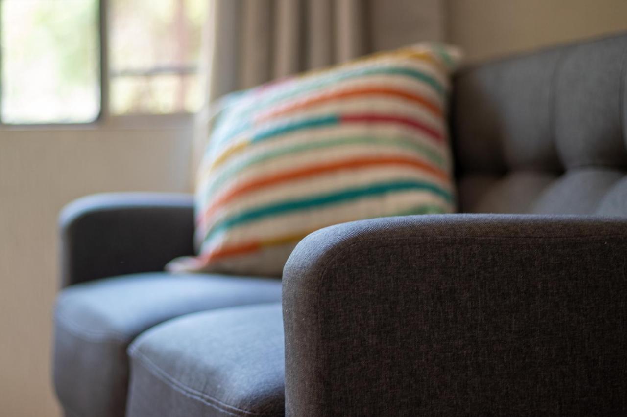 Hello Kruger Hideaway Cottage & Skilpad Studio 玛洛斯帕克 外观 照片