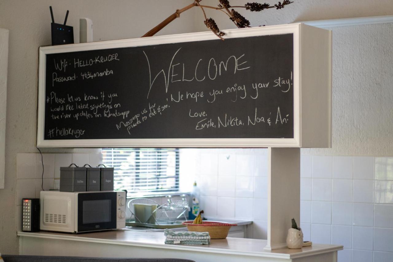 Hello Kruger Hideaway Cottage & Skilpad Studio 玛洛斯帕克 外观 照片