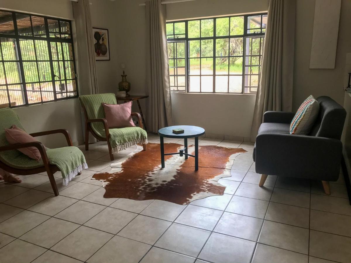 Hello Kruger Hideaway Cottage & Skilpad Studio 玛洛斯帕克 外观 照片