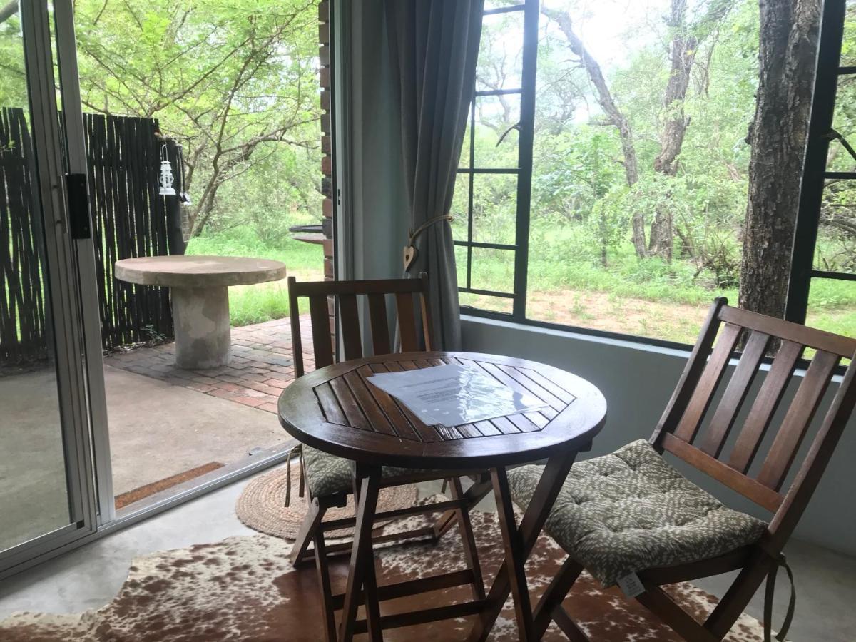 Hello Kruger Hideaway Cottage & Skilpad Studio 玛洛斯帕克 外观 照片