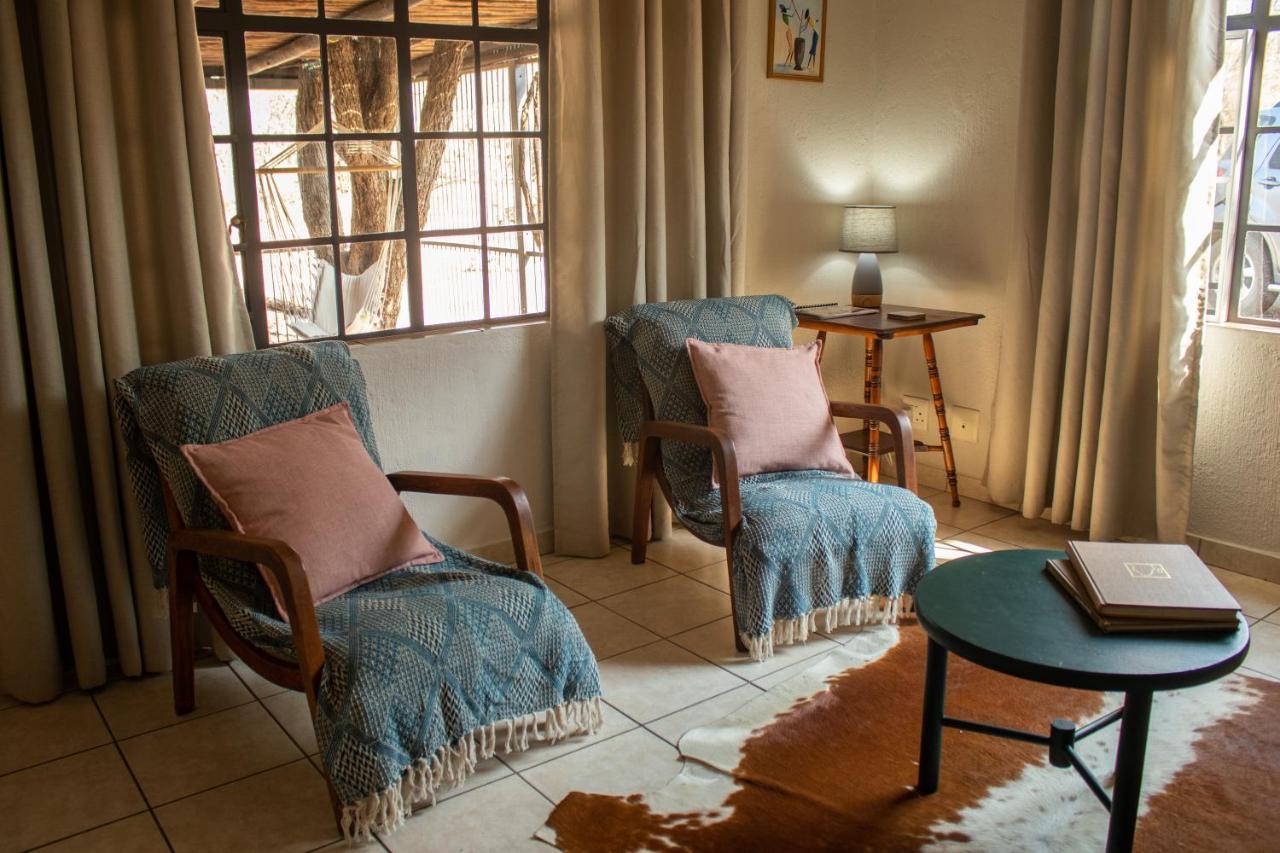Hello Kruger Hideaway Cottage & Skilpad Studio 玛洛斯帕克 外观 照片