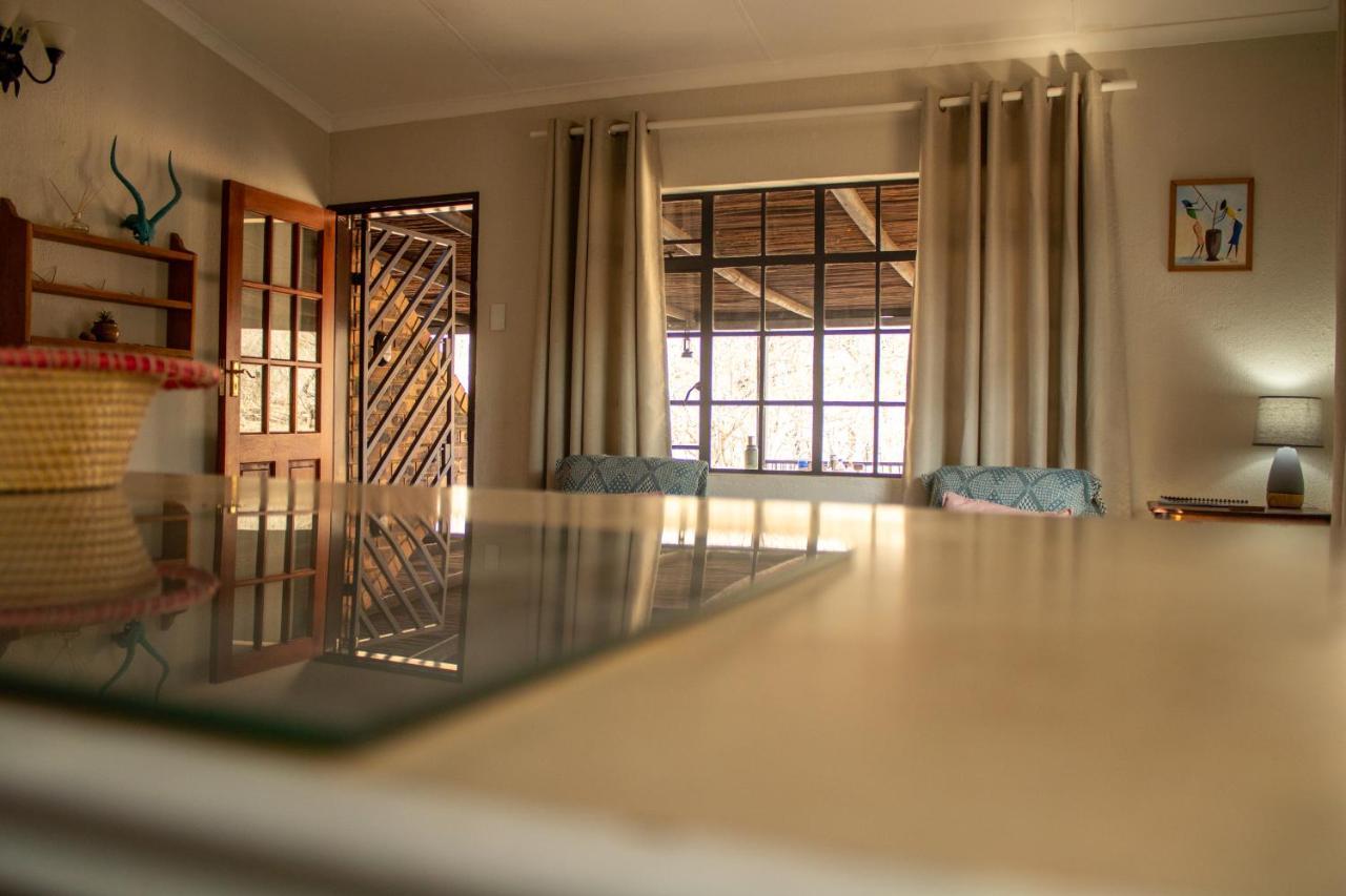 Hello Kruger Hideaway Cottage & Skilpad Studio 玛洛斯帕克 外观 照片